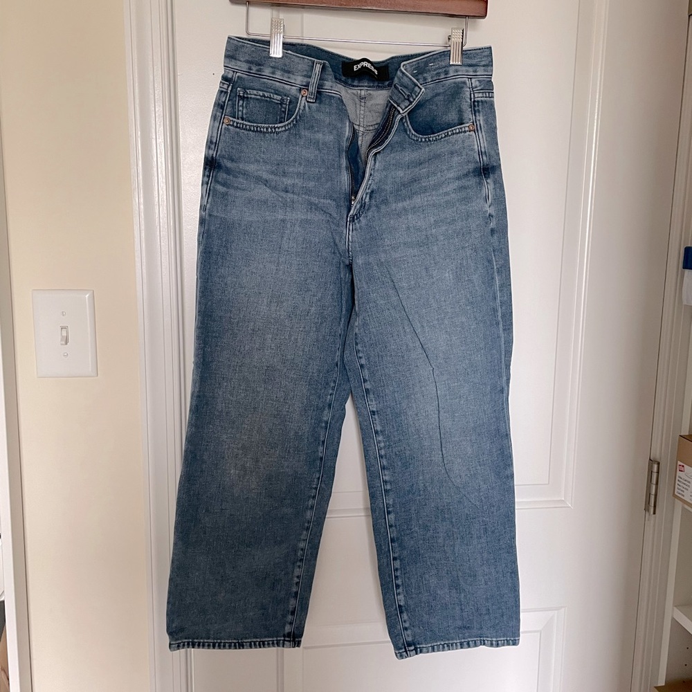 Express Capri jeans